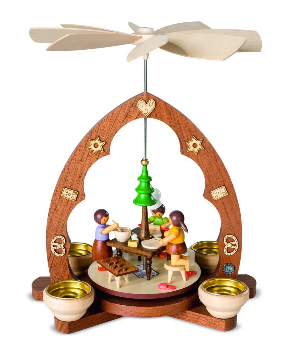 Weihnachtspyramide Weihnachtsbäckerei, 30 cm von Müller Kleinkunst
