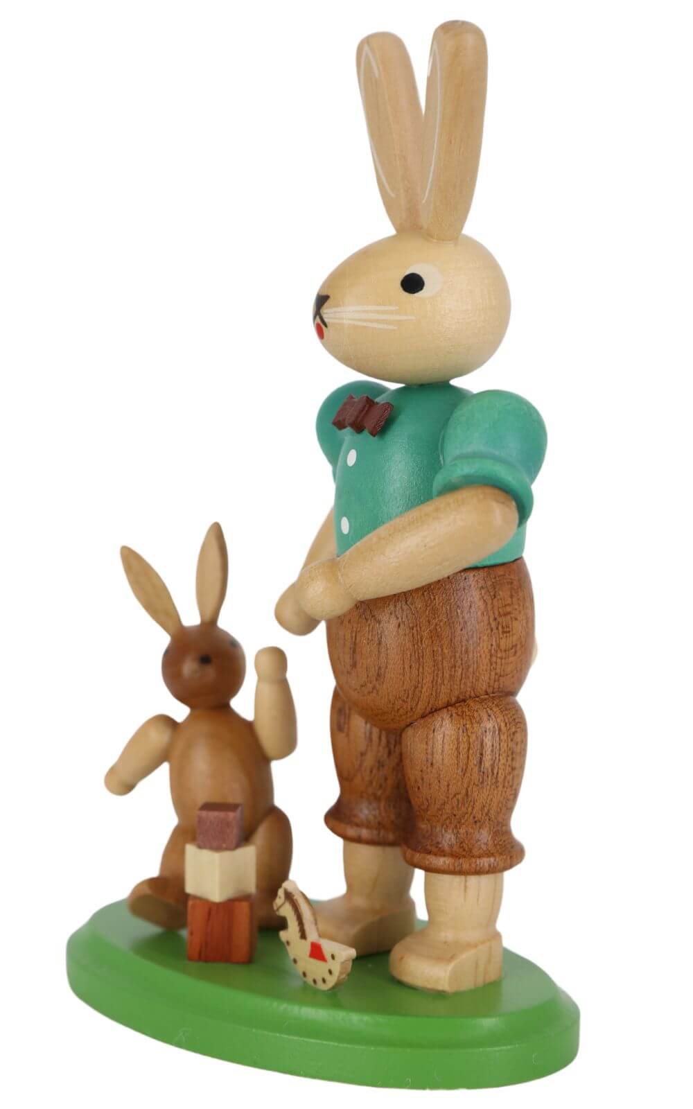 Hasenvater mit spielendem Kind von Müller Kleinkunst_2