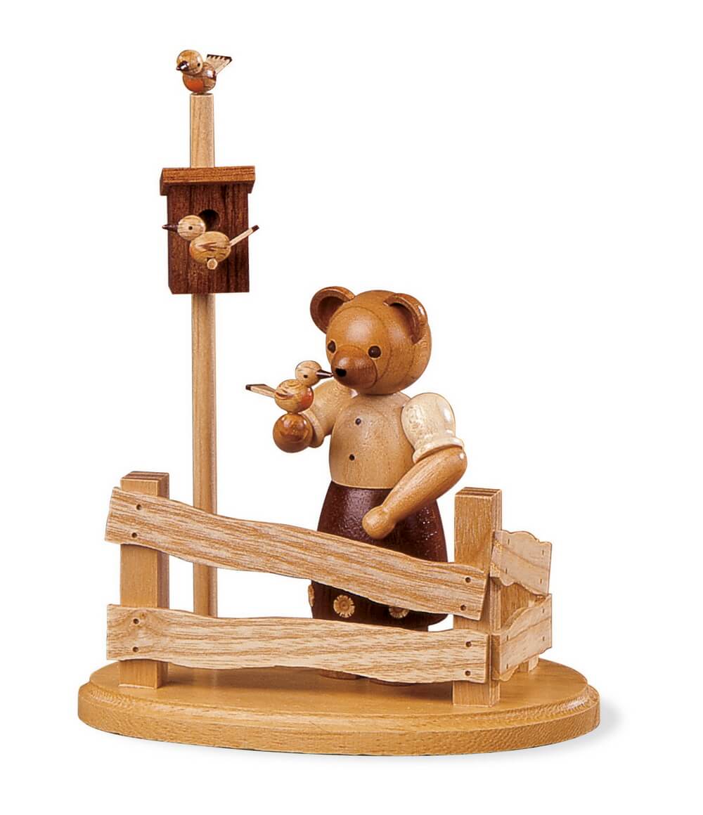 Teddy - Bärenfrau am Gartenzaun, 14 cm, natur von Müller Kleinkunst