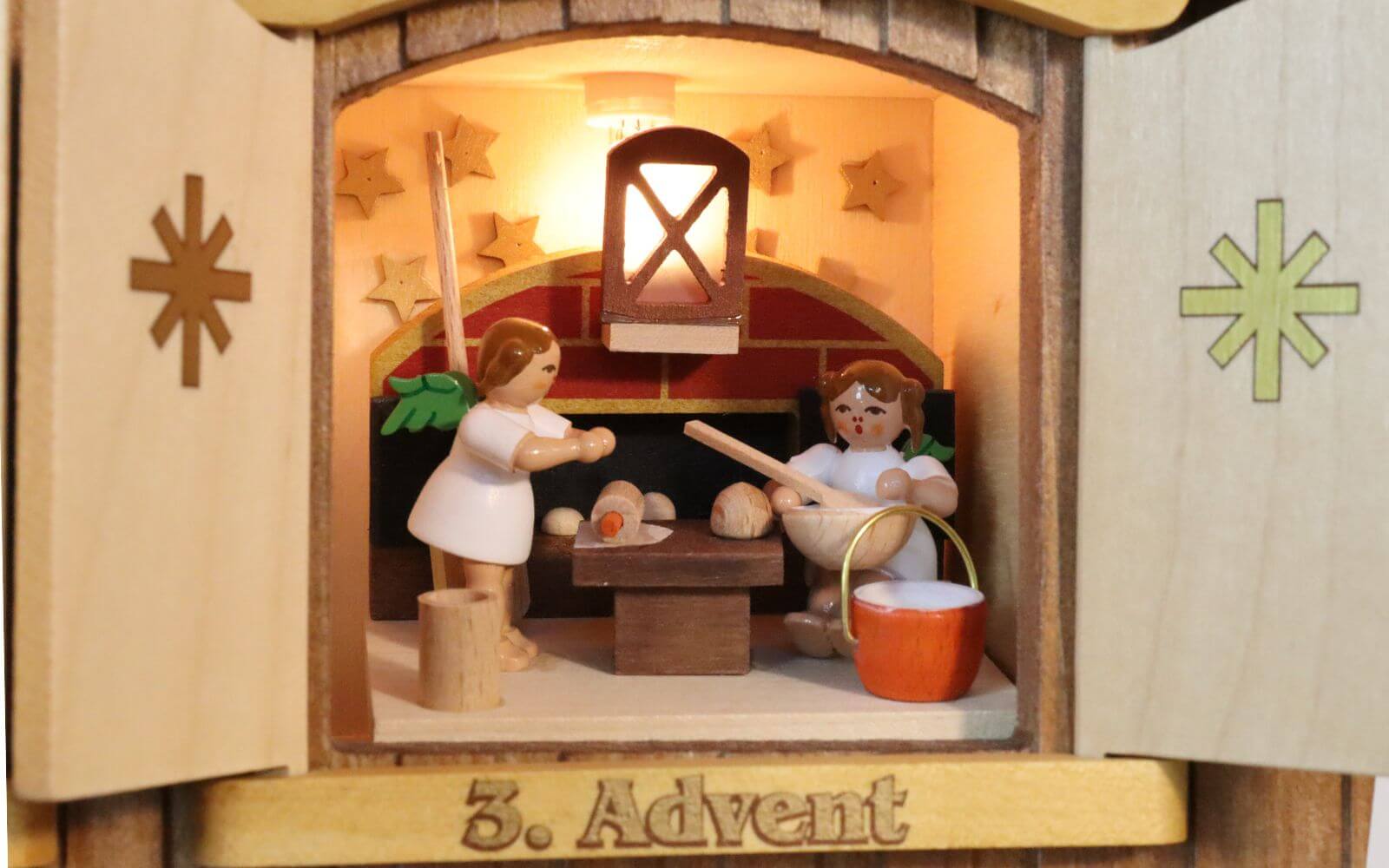 Weihnachtspyramide 3 - stöckiges Adventshaus mit Heiliger Geschichte von Richard Glässer6